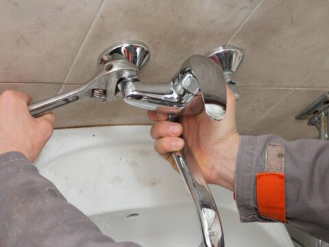 Замена носика смесителя в Минске